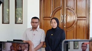 Wakil Bupati Garut Luthfianisa Putri Karlina dan suaminya Maula Akbar (putra Dedi Mulyadi)