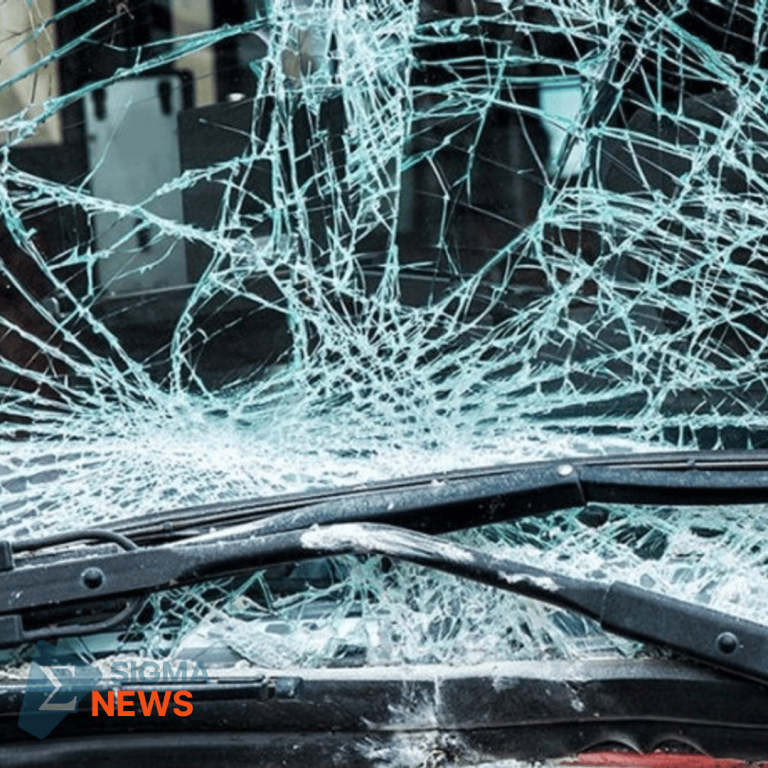 Mobil Listrik Tabrak Ojol di Jaksel: Sopir Diduga Mabuk!