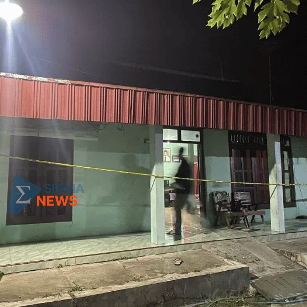 Seorang nenek bernama Patmirah (82) ditemukan tewas di Blora, Jawa Tengah, dengan luka sayat di leher dan wajah pada Jumat (25/7) malam