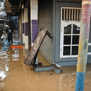 Banjir di Jakarta semakin meluas dini hari ini, sampai saat ini total ada 67 RT se-Jakarta yang masih terendam banjir