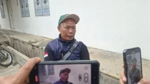 Andi Haidar, paman Pandra.