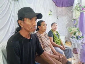 Paman Lucky, Rafael Davids.
